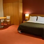 Paredes Hotel Apartamento Lägenhetshotell