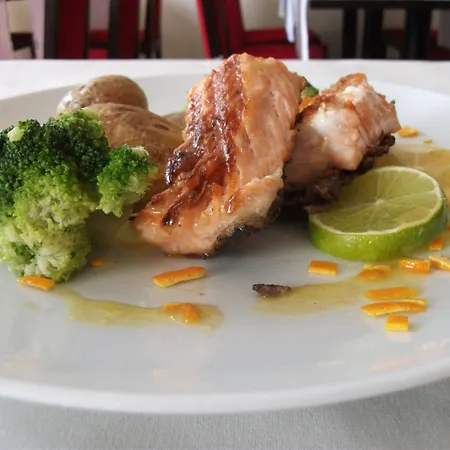 Paredes Hotel Apartamento