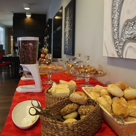 Apartmanhotel Paredes Hotel Apartamento 3*