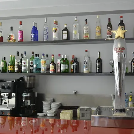 Apartmanhotel Paredes Hotel Apartamento