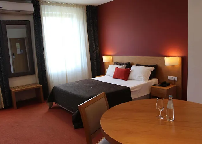 Paredes Hotel Apartamento 3*