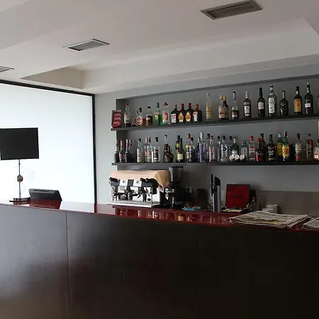 Apartahotel Paredes Paredes (Porto)