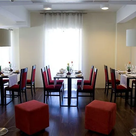 Aparthotel Paredes Hotel Apartamento