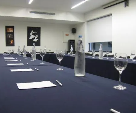 Apartahotel Paredes Paredes (Porto)
