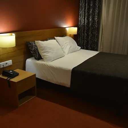 Paredes Hotel Apartamento Paredes (Porto)