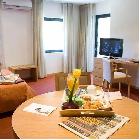 Paredes Hotel Apartamento Paredes (Porto)