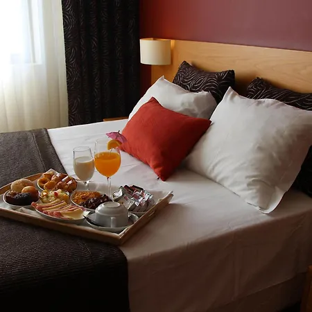 Paredes Hotel Apartamento 파레데스