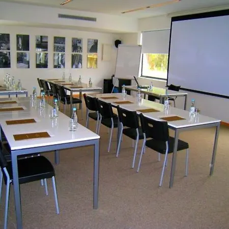 아파트호텔 Paredes Hotel Apartamento