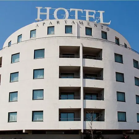 アパートホテル アパルタメント パレデス