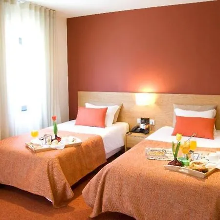Paredes Hotel Apartamento 아파트호텔 파레데스