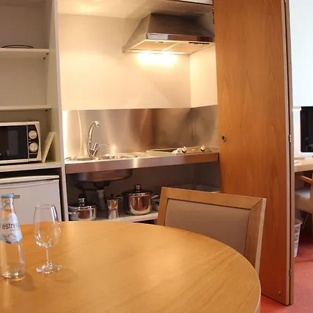 Paredes Hotel Apartamento 파레데스