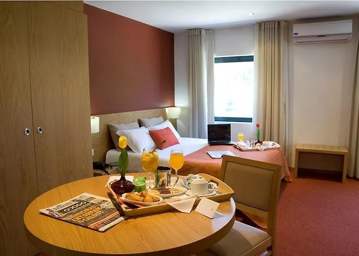 Paredes Hotel Apartamento 3*