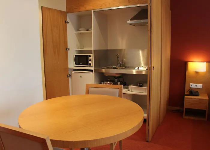 Paredes Hotel Apartamento 3*